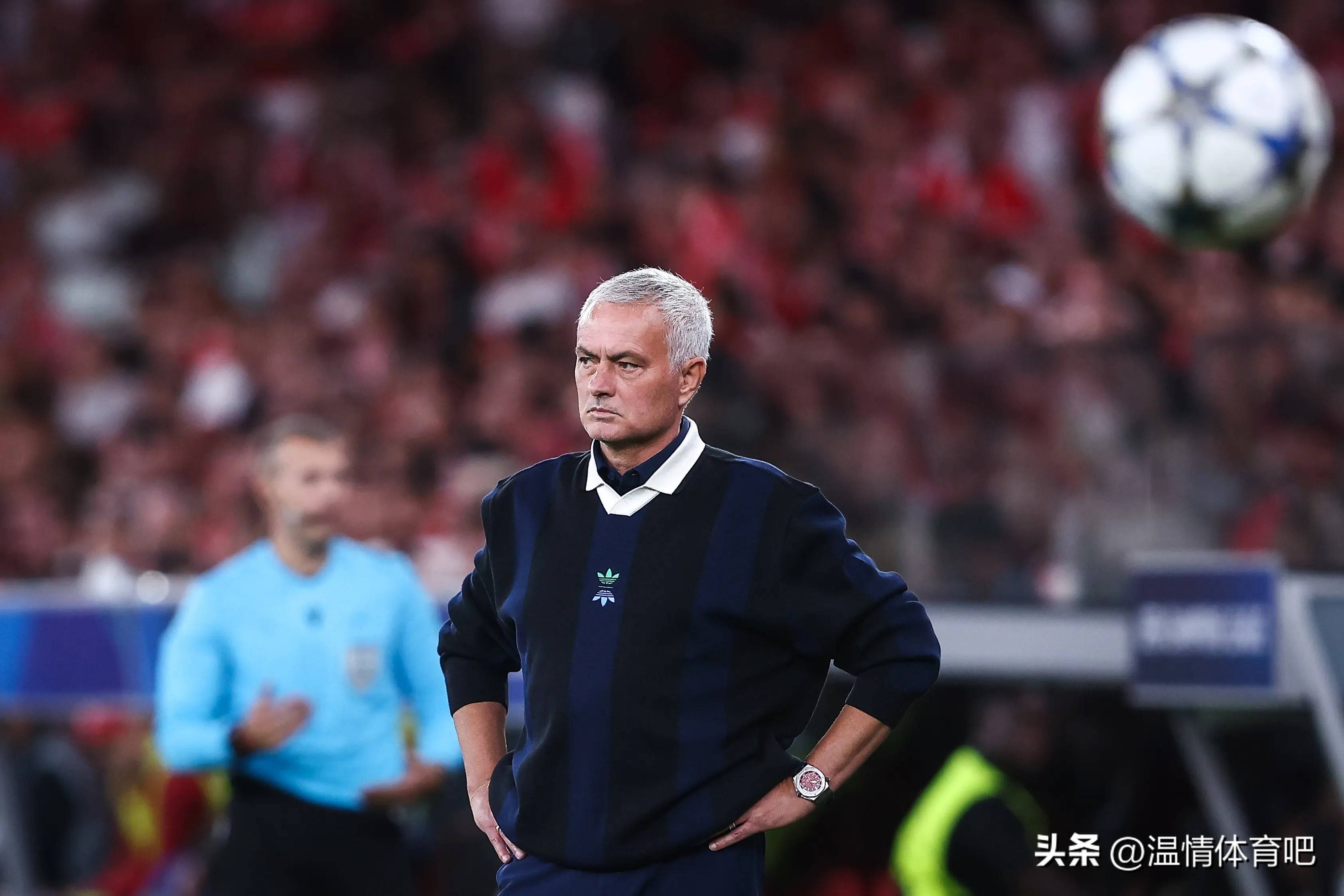 爱游戏国际 -法甲关键时刻再迎强敌，上海久事更衣室发声，主帅态度：引发热议，年轻球员得到机会的简单介绍
