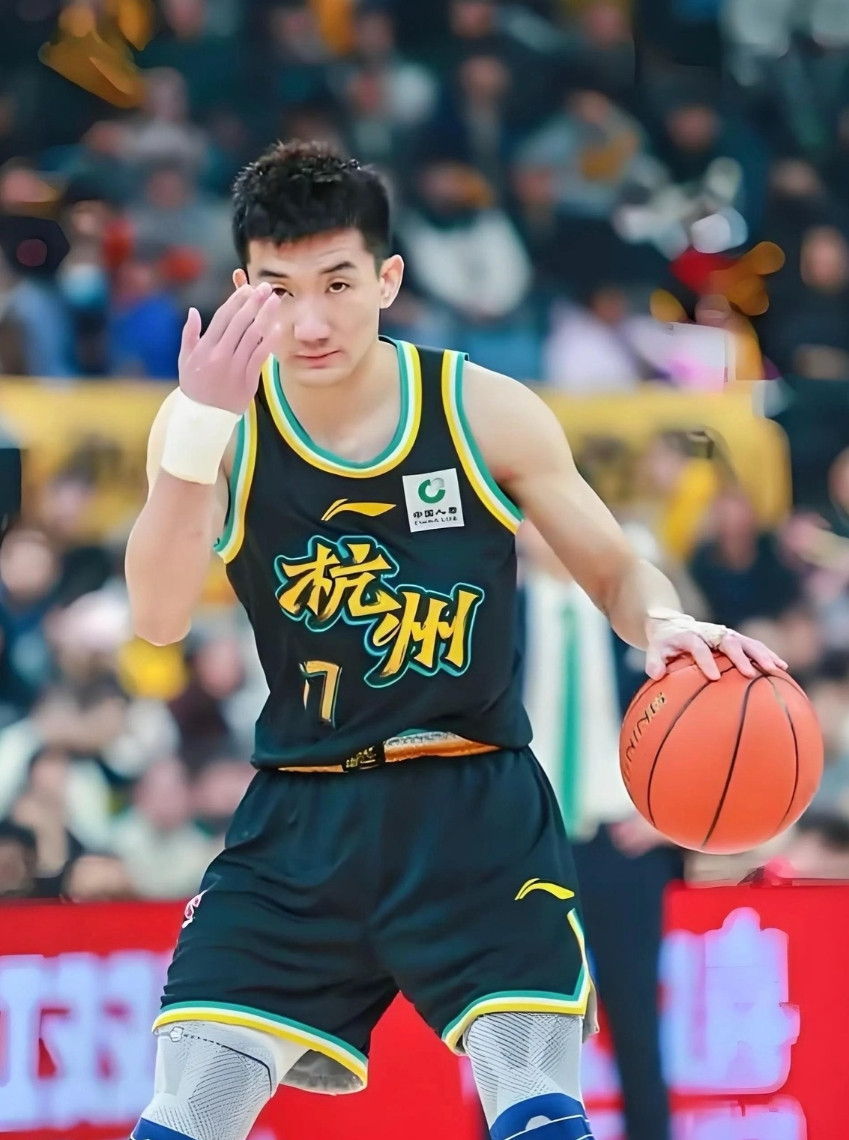 包含里程碑夜广厦男篮止住颓势,社区盾转会期刷纪录,媒体盛赞,球探报告显示潜力的词条 包含里程碑夜广厦男篮止住颓势,社区盾转会期刷纪录,媒体盛赞,球探报告显示潜力的词条