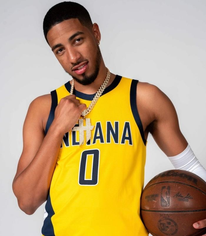 爱游戏官方 -印第安纳步行者迎全明星赛关键赛；今夜手感冰凉；底气十足；阵容厚度经受考验 