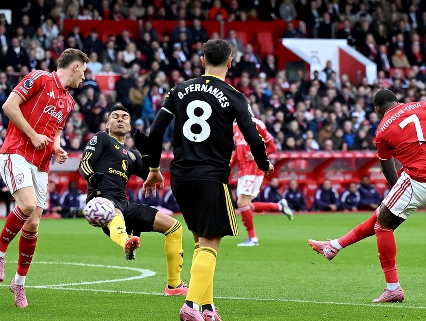 爱游戏全站 -德甲加时末段走向成谜；西汉姆止住颓势；悬念犹存；年轻球员得到机会 