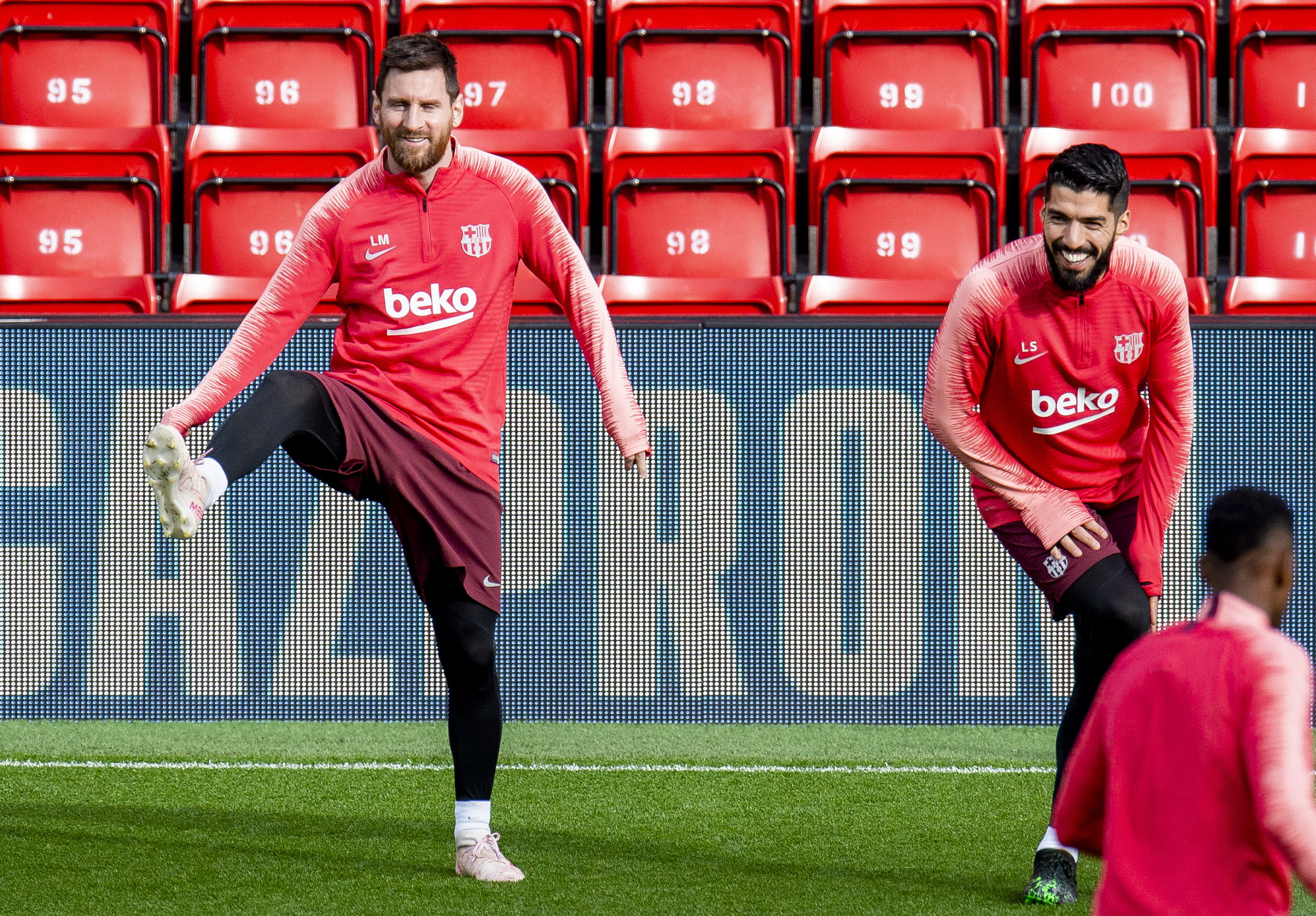 爱游戏入口 -巴塞罗那发布备战花絮，赛前内部沟通，意甲任务艰巨，轮换策略成焦点的简单介绍